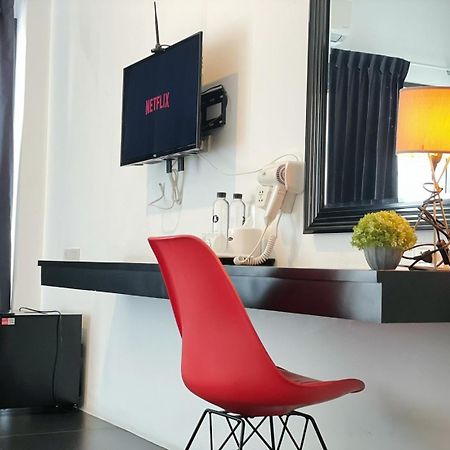 Azz Hotel Τσιάνγκ Μάι Εξωτερικό φωτογραφία